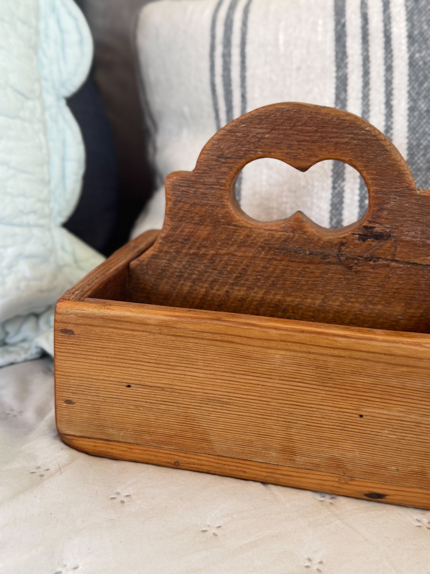 Handmade Vintage Wooden Trug with Scalloped Handle