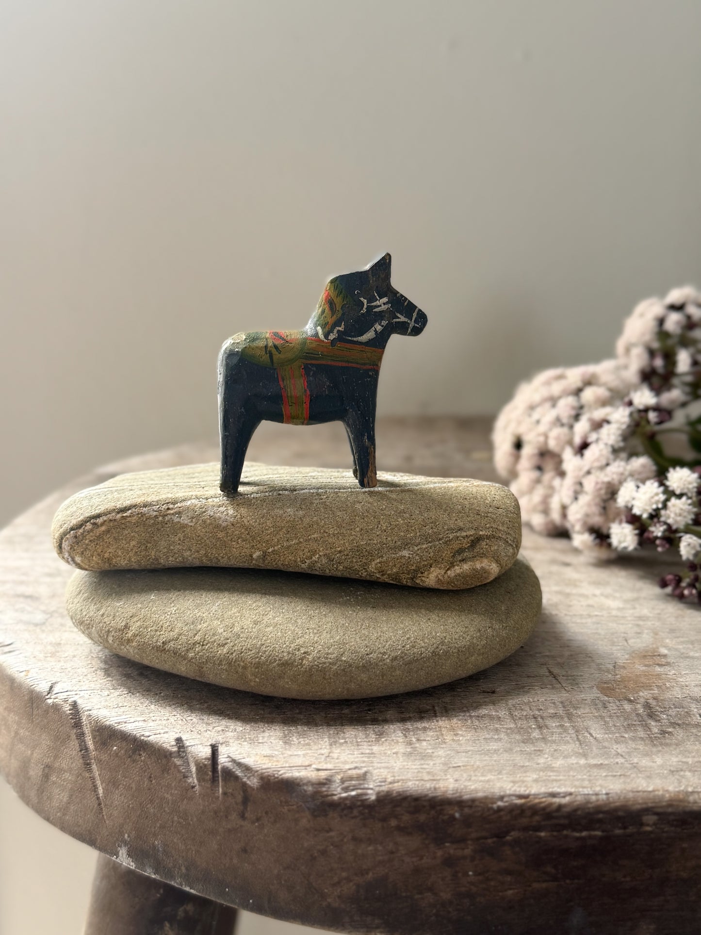Vintage Miniature Handcarved Wooden Dala Horse – Swedish Folk Art Figure