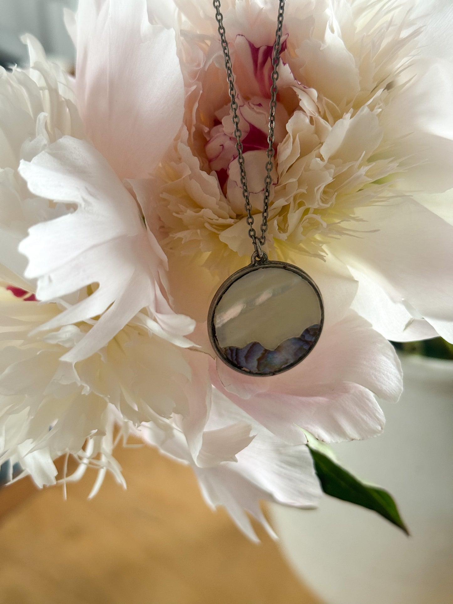 Vintage Silver-Plated Necklace, Mother of Pearl and Paua Shell Mountain Scene