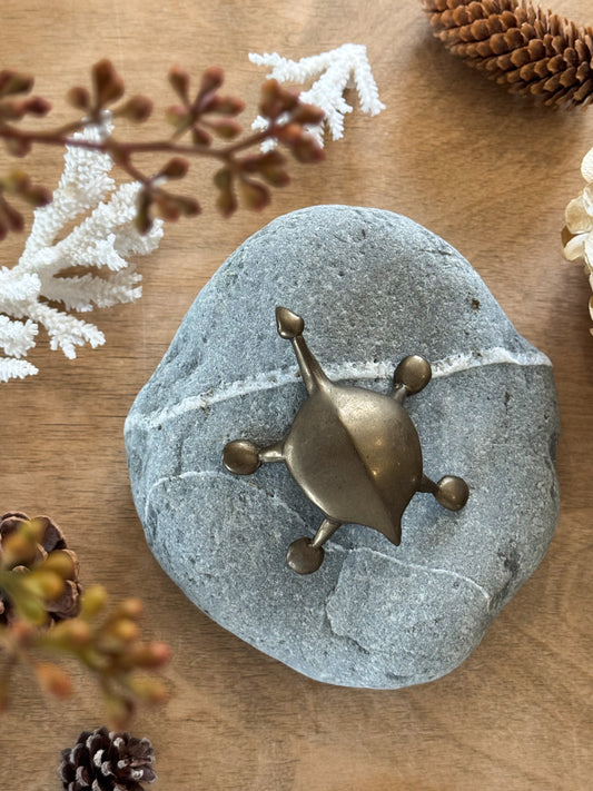 Vintage Mid-Century Abstract Brass Desk Sculpture, Turtle Form