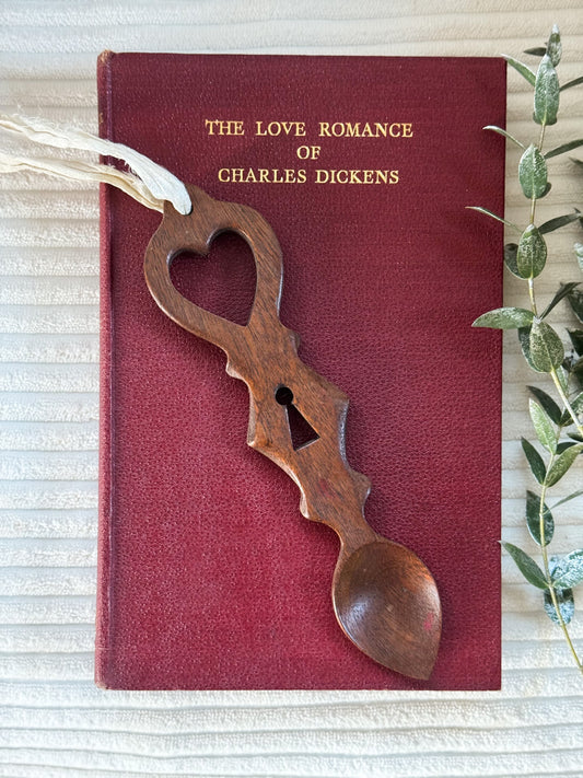 Key to My Heart • Allwedd i fy nghalon - Vintage Hand-Carved Welsh Love Spoon