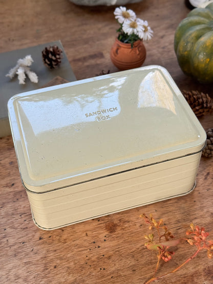Vintage 1950s Tin Sandwich Box (Option 1)