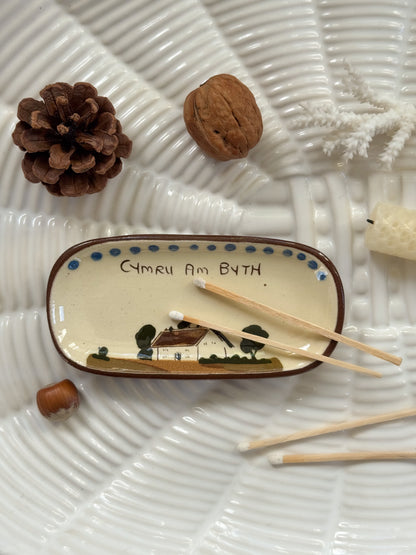 Vintage Watcombe Pottery ‘Cymru Am Byth’ Slipware Trinket Dish