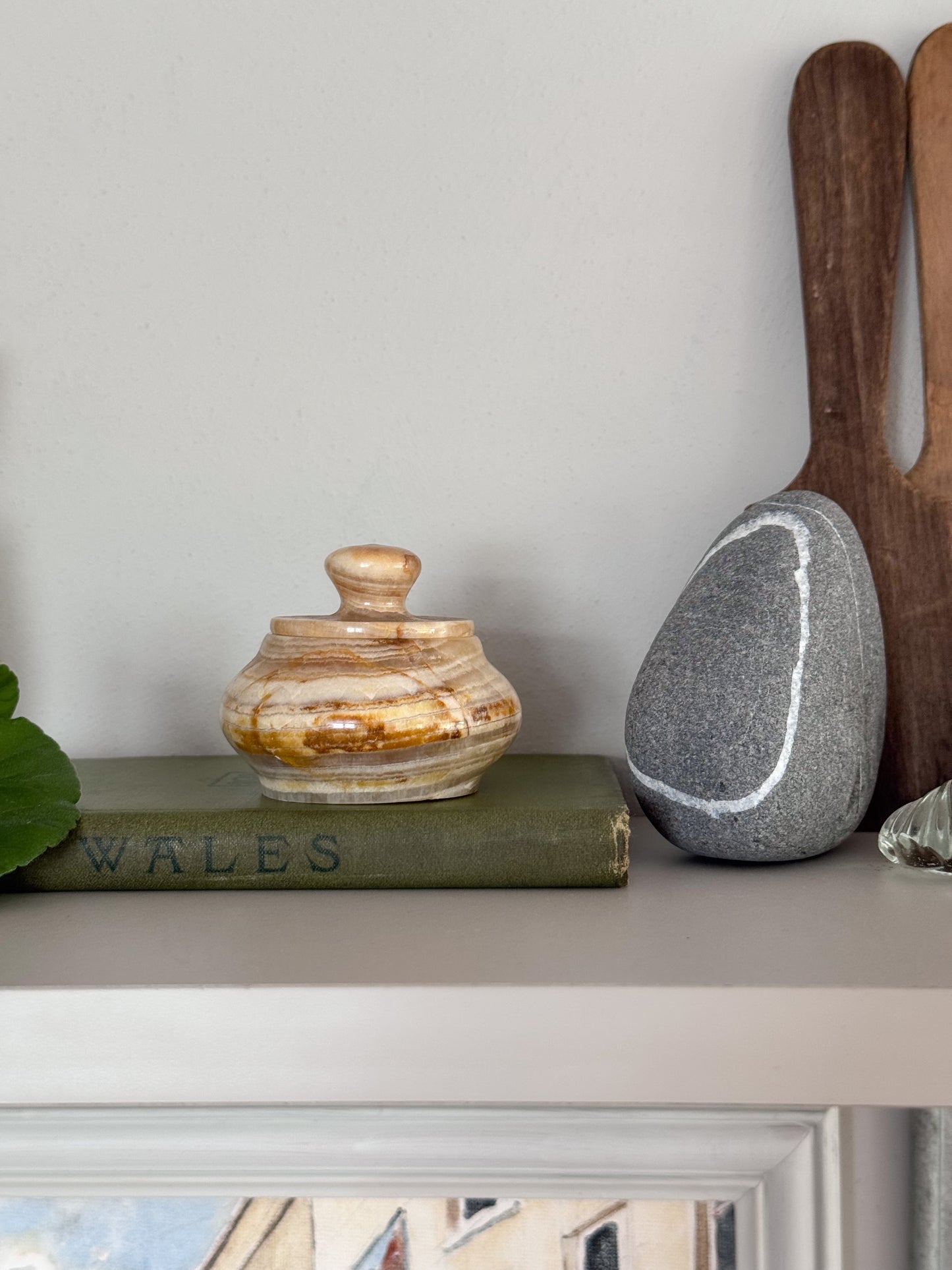 Vintage Polished Onyx Trinket Box