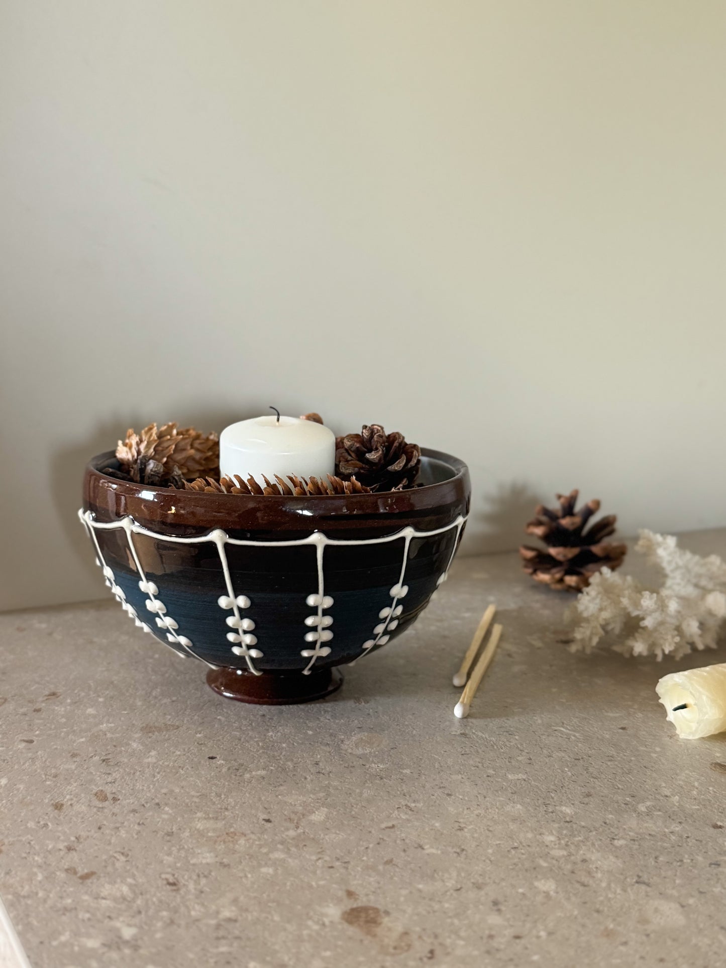 Rare Vintage Welsh Studio Pottery Slipware Bowl, Mid-1950s Llangollen by Rhys & Jean Powell