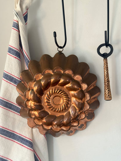 Large Vintage Copper Flower Jelly Mould by TAGUS, Portugal