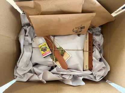 Hiraeth Vintage - Limited Edition Black Friday Mystery Box