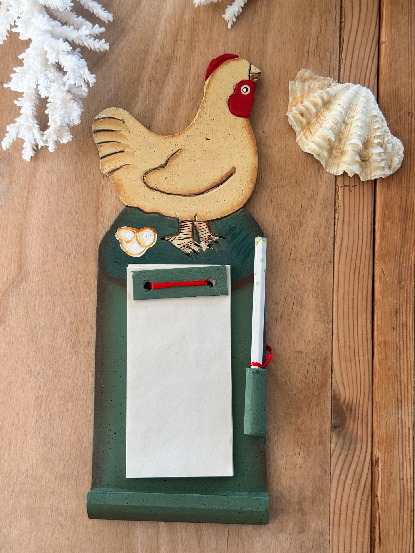 Vintage Wooden Farmhouse Chicken Wall Mountable Notebook & Pencil Holder