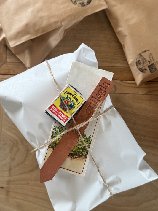 The Hiraeth Vintage Curated Box - A Personal Vintage Experience