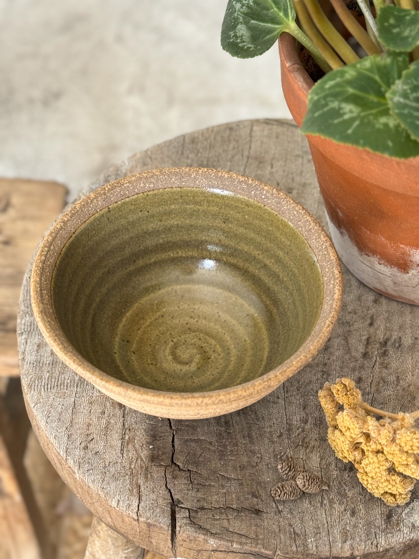 Olive Green Textured Studio Pottery Bowl, Michael Gaitskell Wootton Courtenay Pottery, Somerset