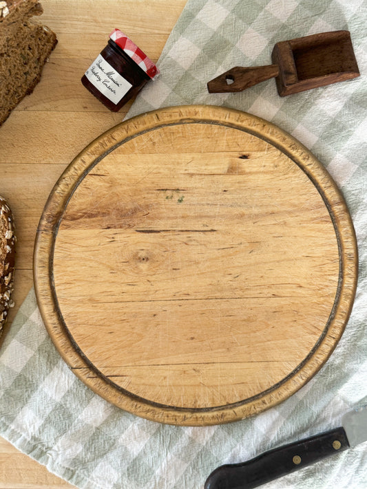 Antique Round Pine Bread Board | Cheese Board