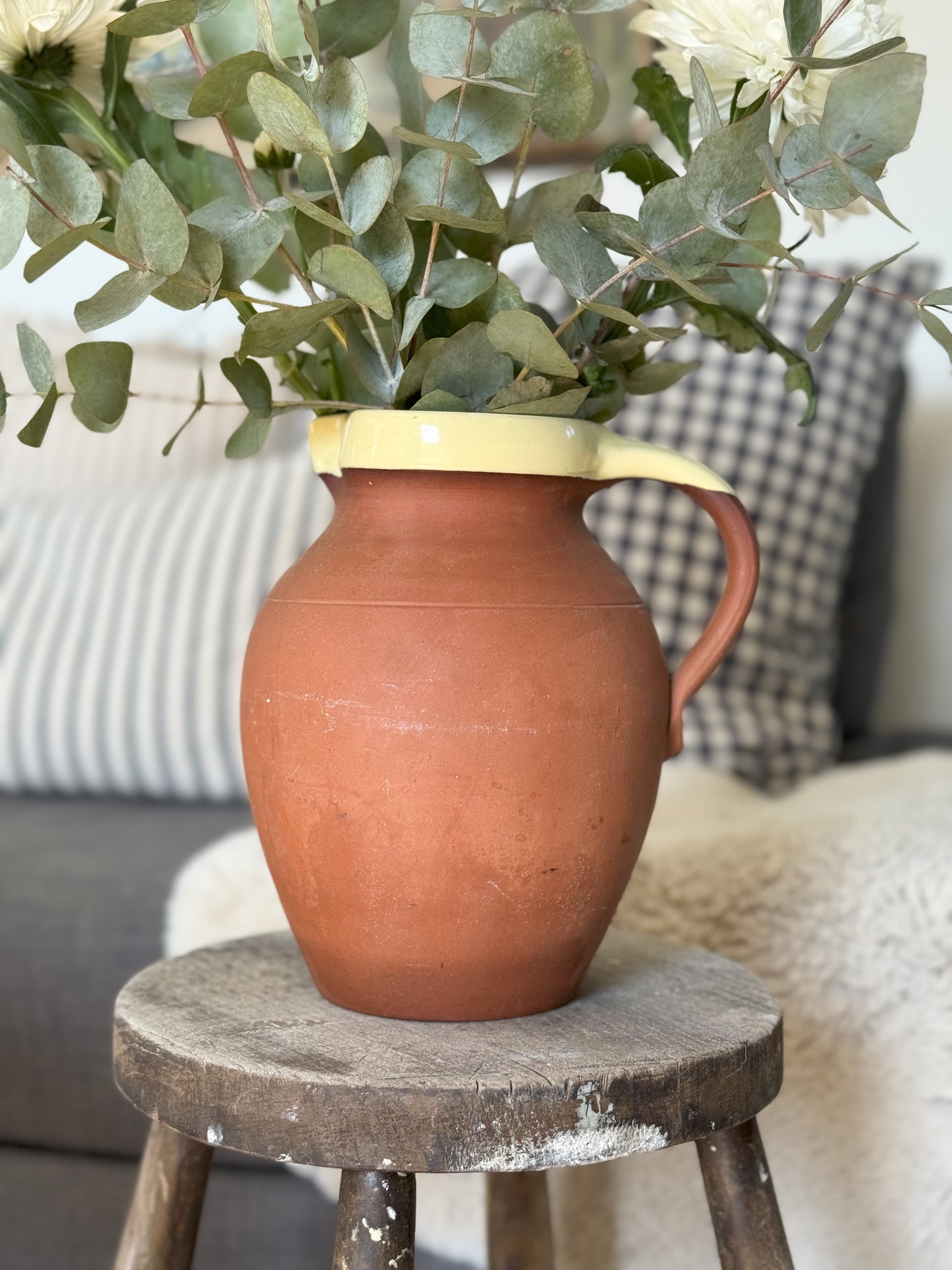 Large Terracotta Cream English Slipware Jug