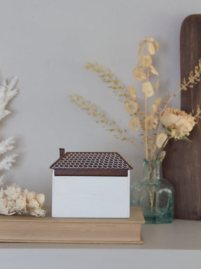 Vintage Handmade & Handpainted Wooden Cottage Trinket Box