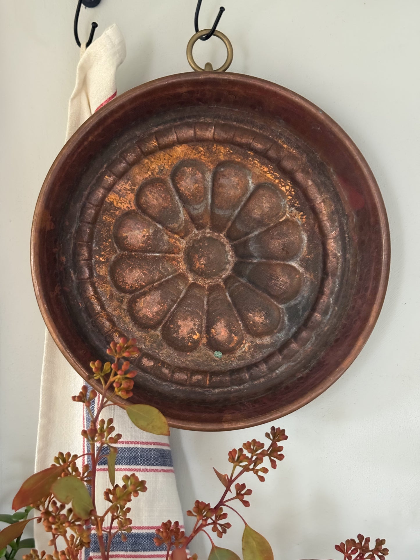 Antique Victorian 19th Century Copper Flower Jelly Mould