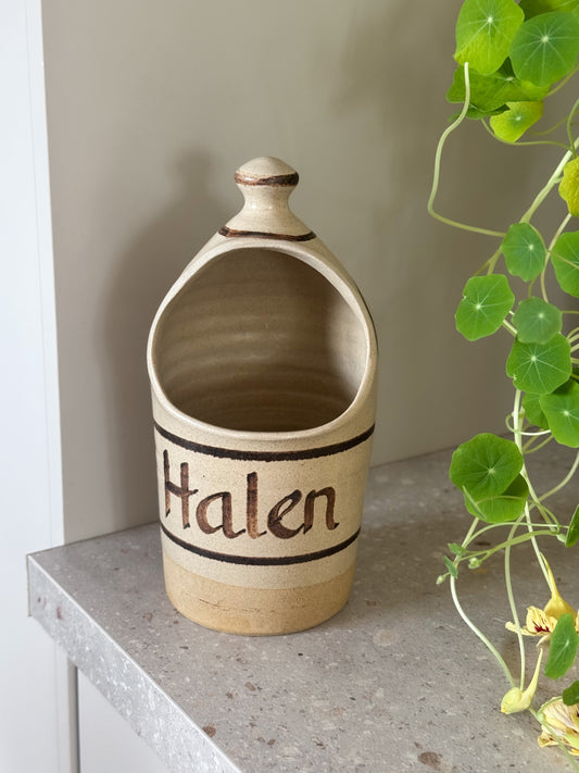 Rare Welsh Studio Pottery Large ‘Halen’ Salt Pig – Abaty Pottery