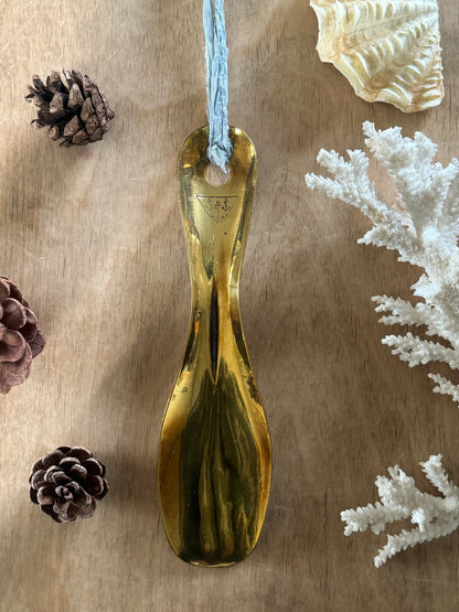 Vintage Handmade Solid Brass Shoe Horn with Anchor Engraving