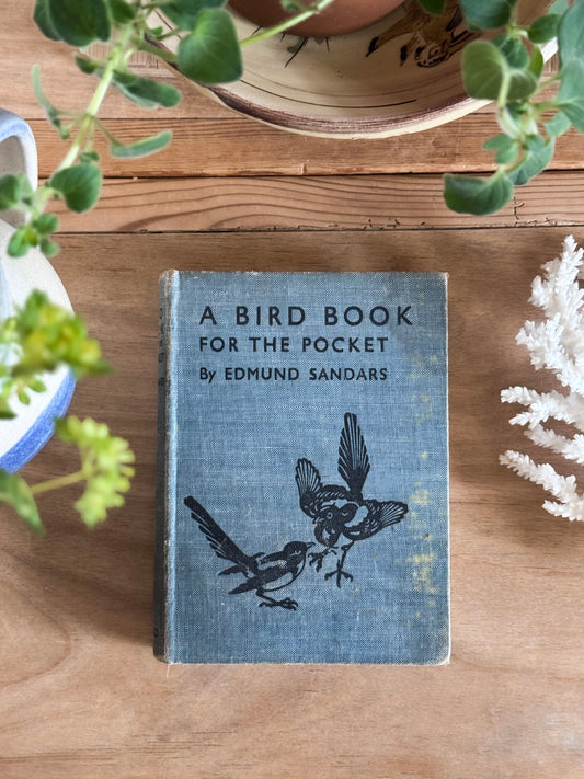 A Bird Book for the Pocket - Edmund Sandars, 1945
