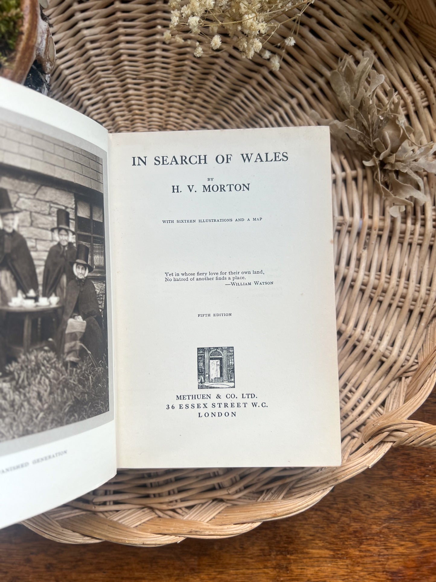 In Search of Wales, H.V Morton, 1933