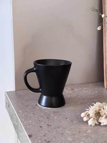 Contemporary French Sculptural Face Mug by Maisons du Monde