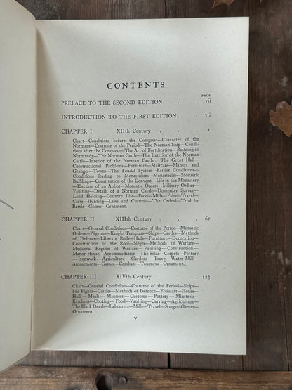 A History of Everyday Things in England: 1066–1499 - Marjorie & C.H.B. Quennell, Sixth Impression, 1931