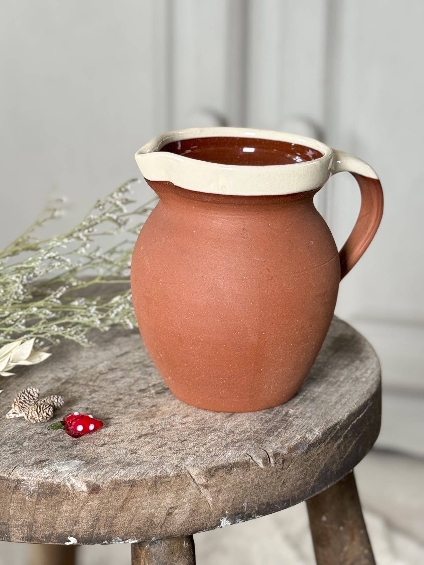 Small Terracotta Cream English Slipware Jug