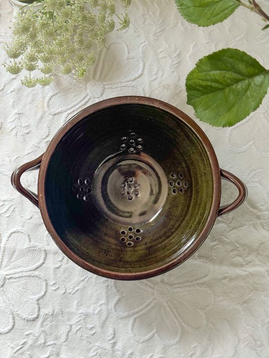 Vintage 1981 Studio Pottery Colander by Margaret Brook, Huddersfield, Yorkshire