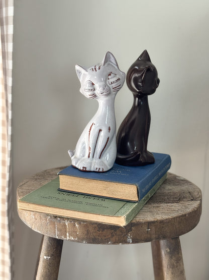 Very Rare Pair of Welsh Studio Pottery Cat Sculptures • Doniau Cudd, Bangor, North Wales