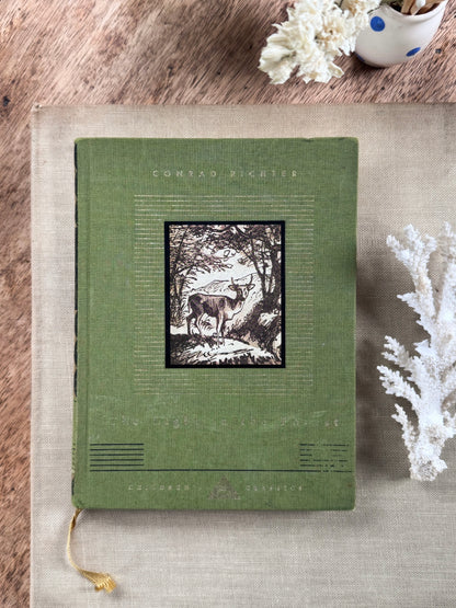 The Light in The Forest, Conrad Richter (Everyman’s Library, Children’s Classics, 2005)