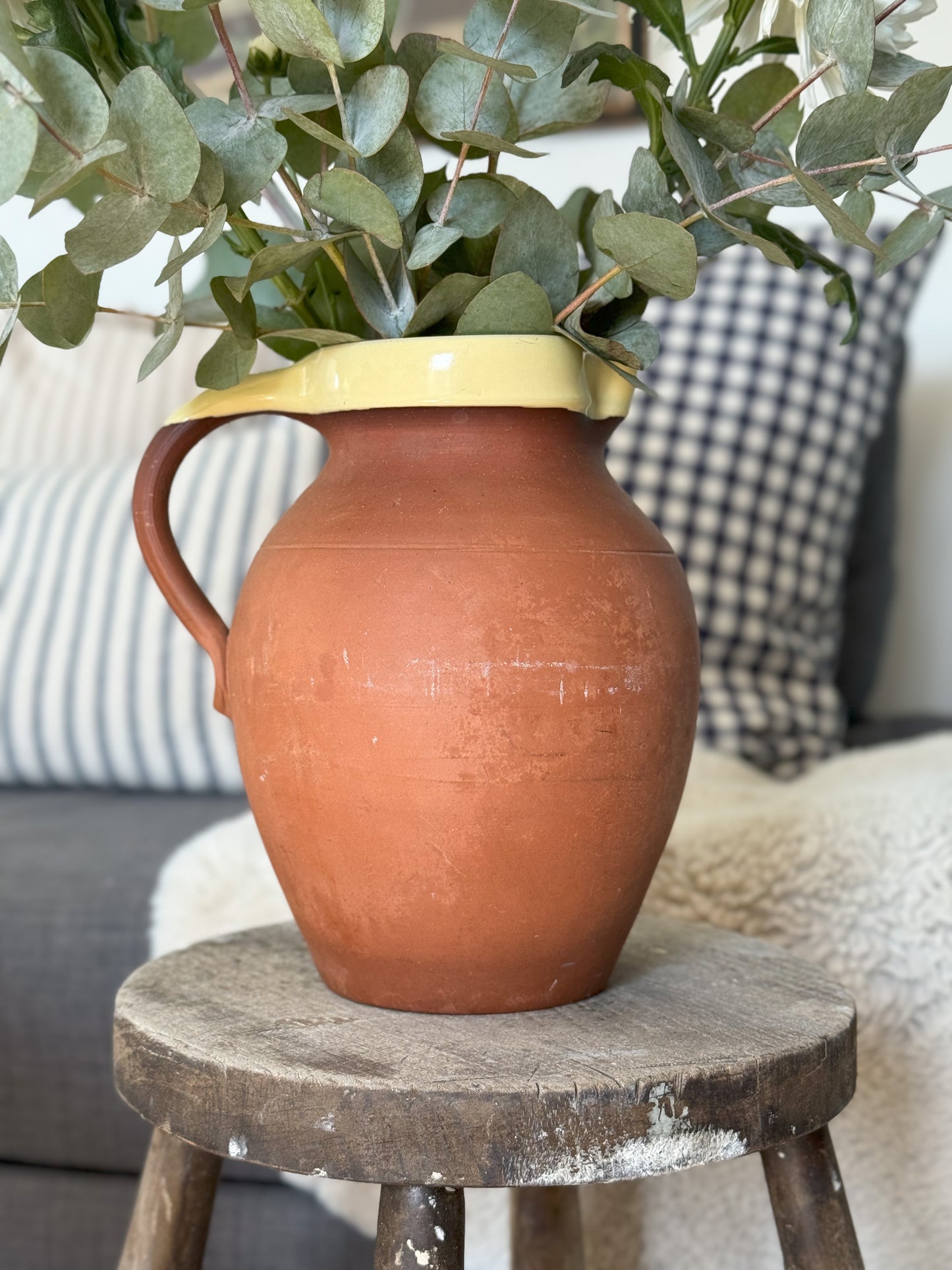 Large Terracotta Cream English Slipware Jug