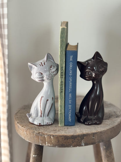 Very Rare Pair of Welsh Studio Pottery Cat Sculptures • Doniau Cudd, Bangor, North Wales
