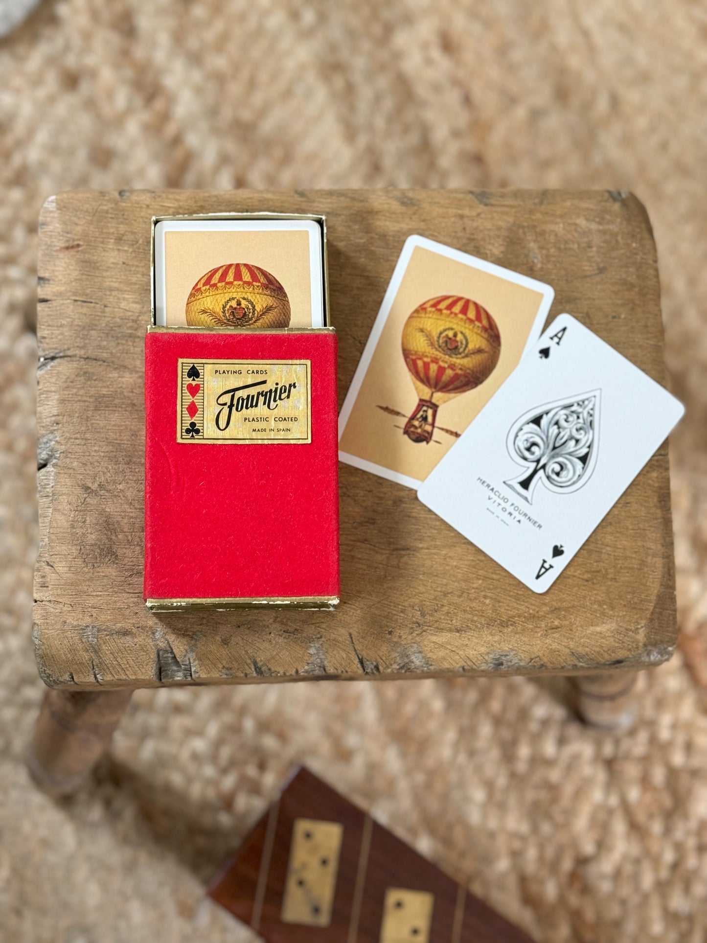 Vintage Fournier Vitoria Plastic Coated Playing Cards • Made in Spain
