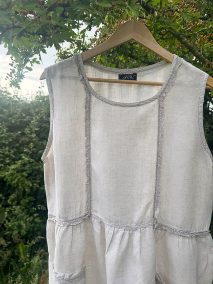 Vintage Gathered Linen Pocket Tunic – by Aurea Vita, Size M
