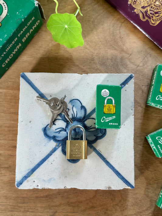 Vintage Crown No.2000 Padlock – With Original Box & 3 Keys (New Old Stock) | Luggage Locks