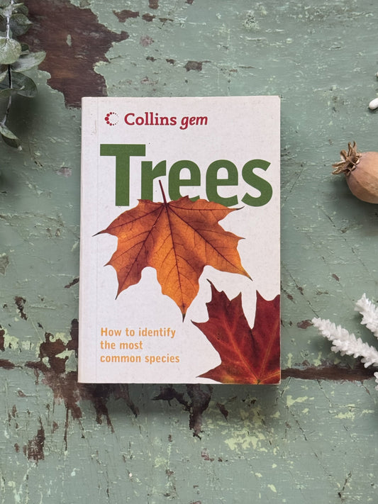 Collins Gem Guide: Trees (2004 Edition) - Pocket Book