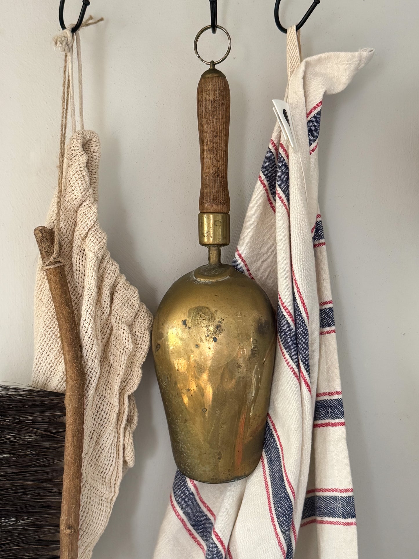 Large Antique Brass & Oak Grain Scoop
