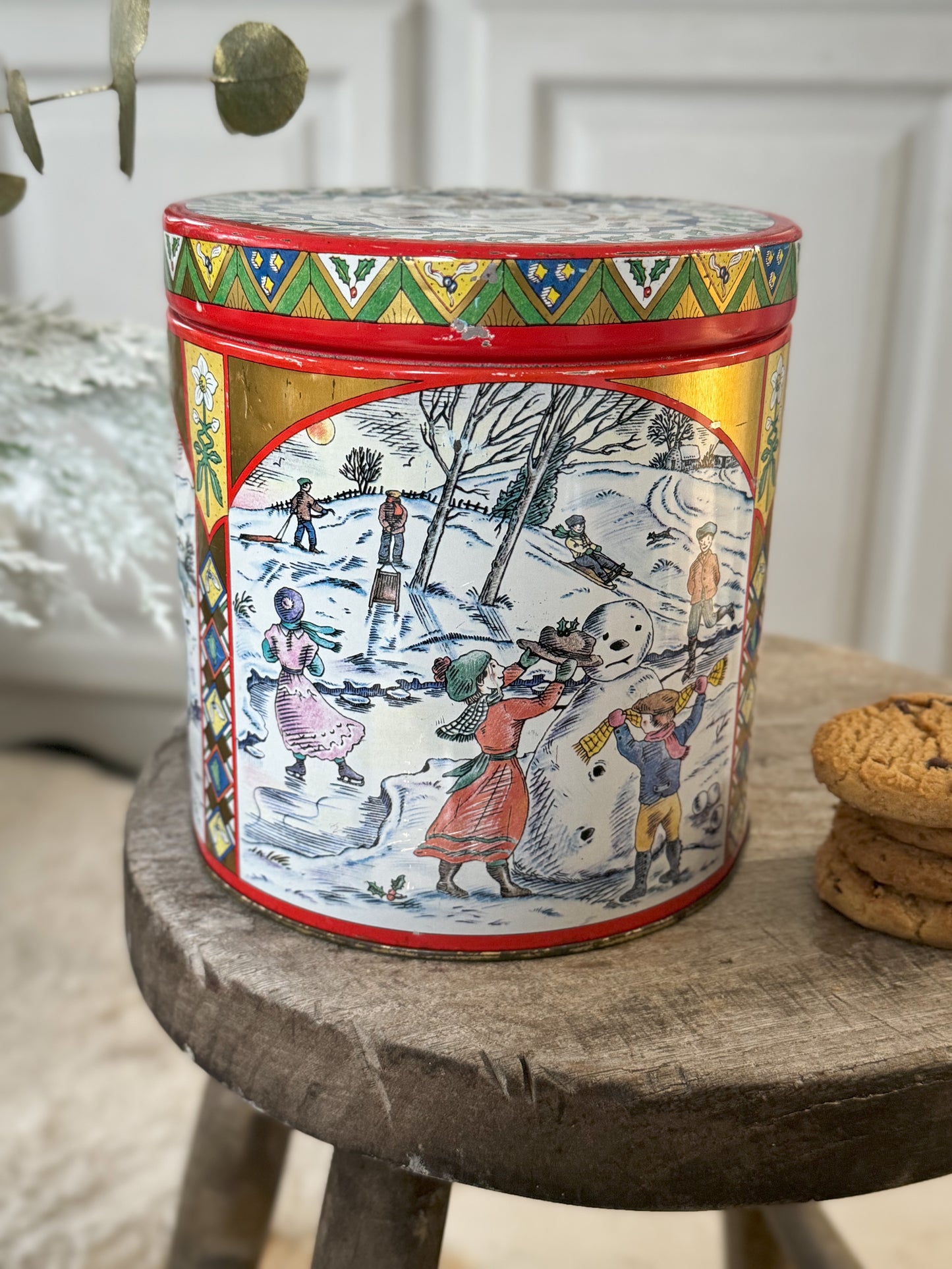 Vintage Christmas Cookie Tin