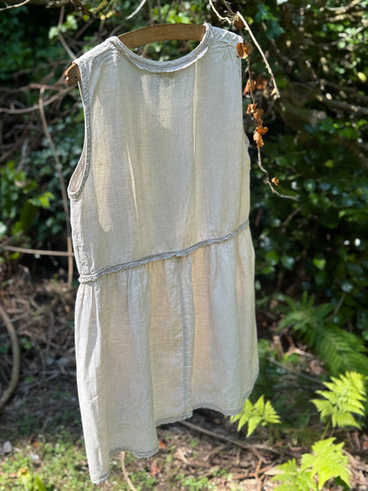 Vintage Gathered Linen Pocket Tunic – by Aurea Vita, Size M