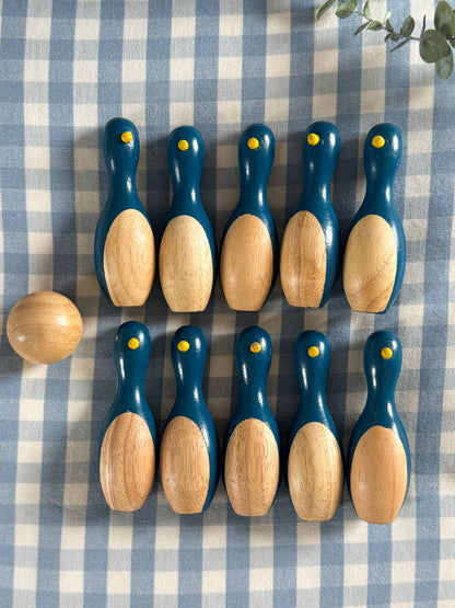 Wooden Penguin Skittles Set