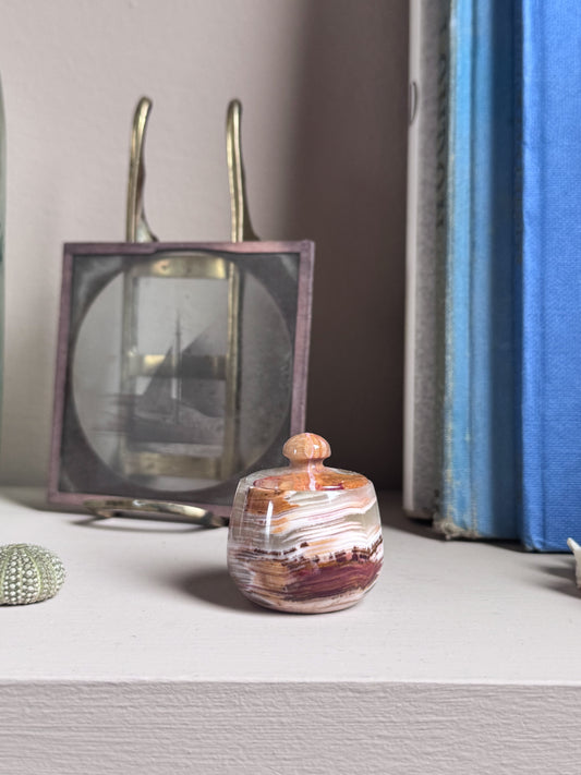 Vintage Miniature Polished Onyx Lidded Pot