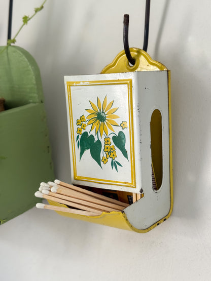Vintage Enamel Sunflower Wall Mountable Match Holder