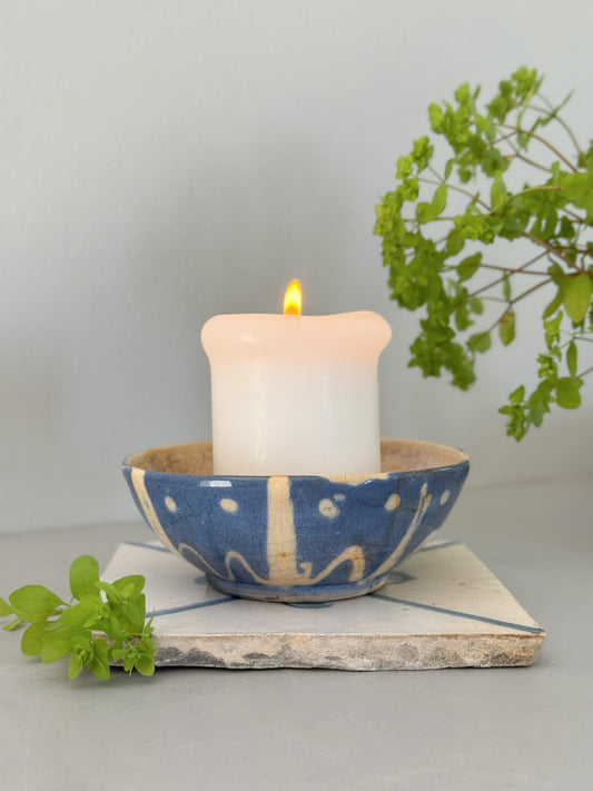 Antique Blue & Cream English Slipware Bowl