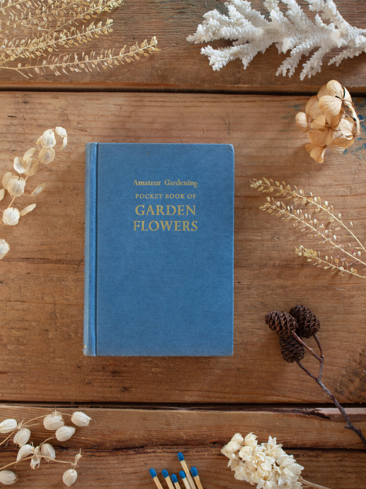 Vintage Amateur Gardening Pocket Book of Garden Flowers by J. S. Dakers, 1969