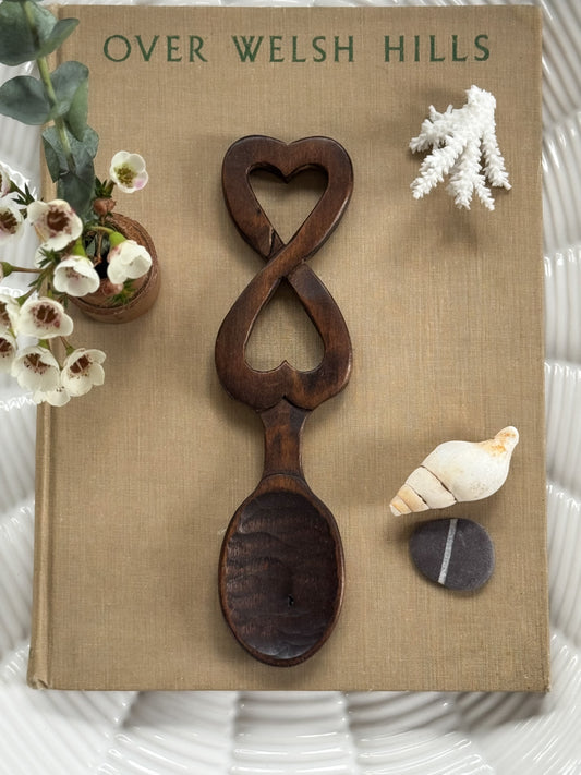 Intertwined Hearts • Calonau Dollenu - Vintage Hand-Carved Welsh Love Spoon
