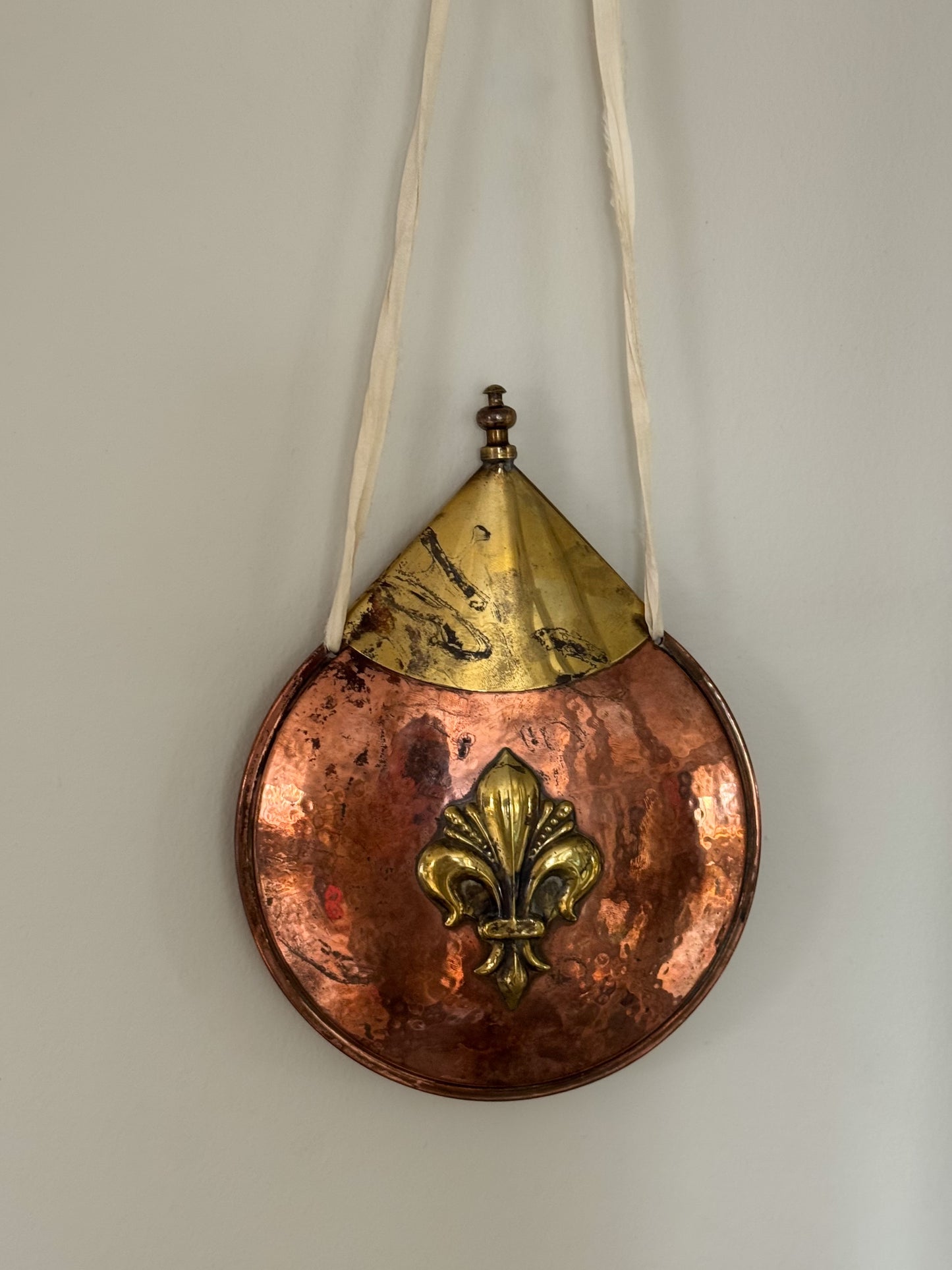 Antique Handmade Hammered Copper Fleur-de-Lis Powder Flask (Decorative Only)