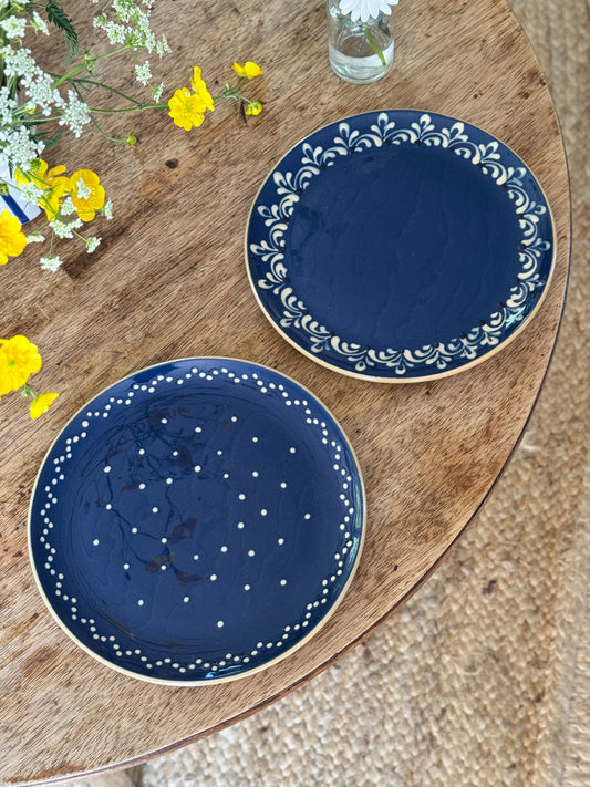 Pair of Echt Bürgel German Studio Pottery Plates