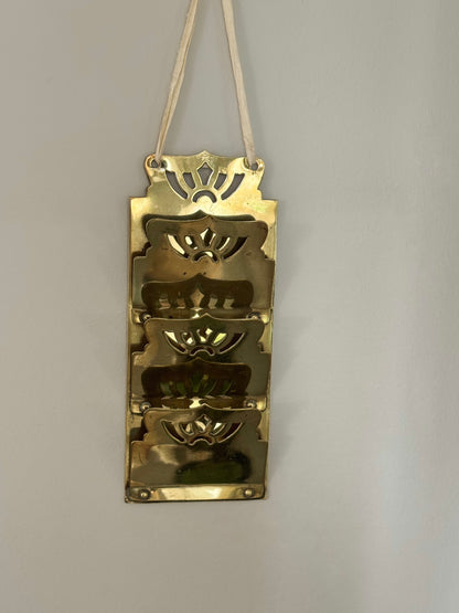 Antique Early 20th Century Solid Brass Wall-Mounted Letter Rack - Fan Shell Design