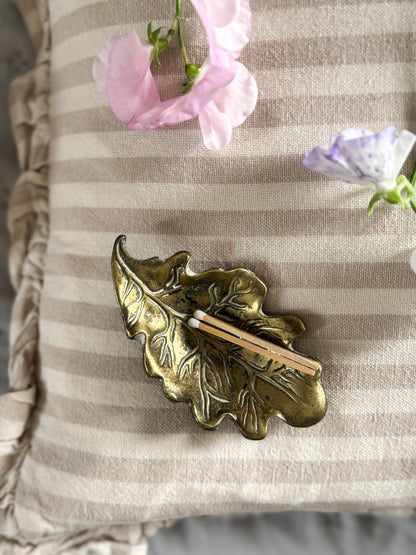 Vintage Solid Brass Oak Leaf Dish,  Made in England