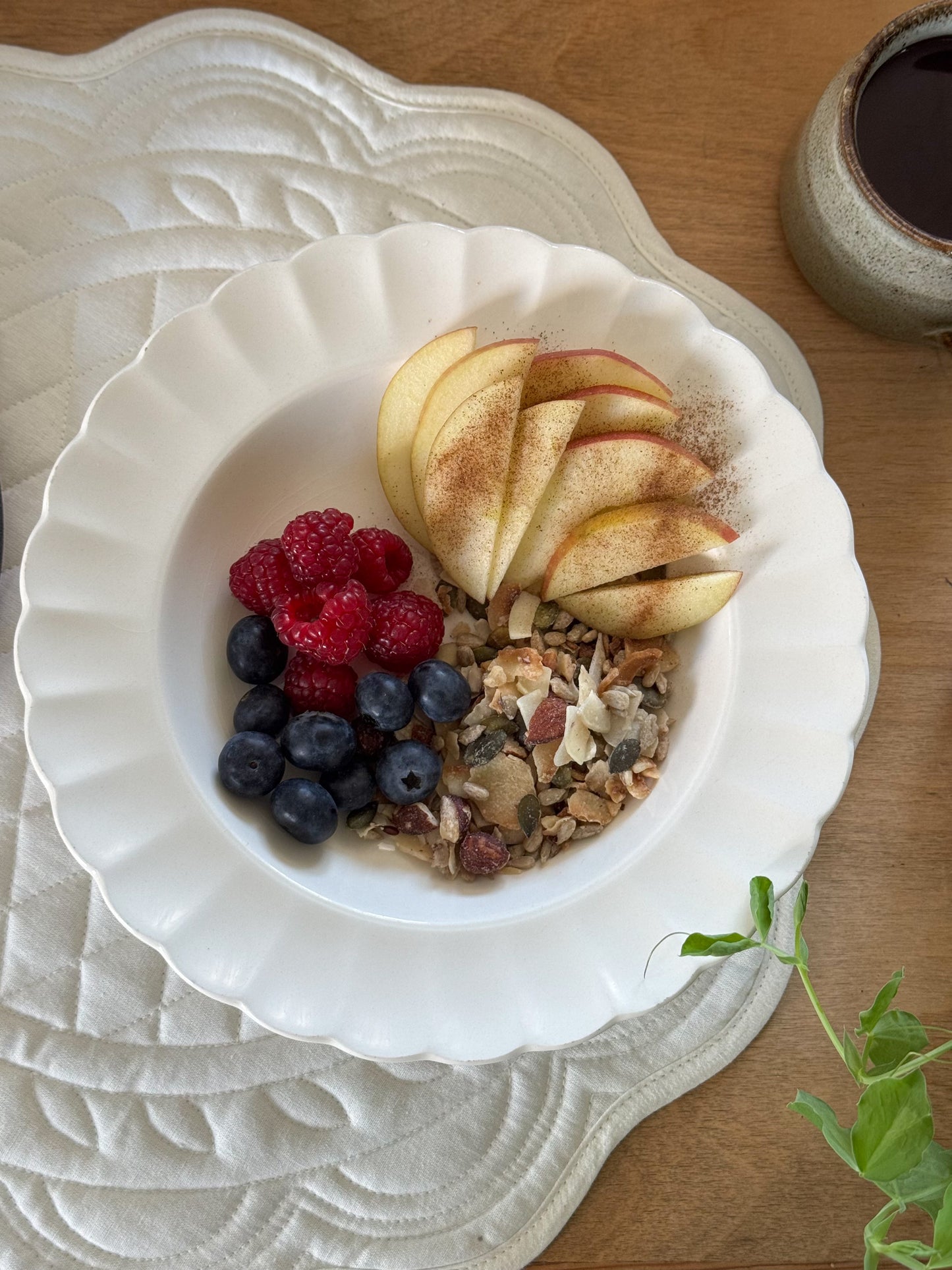 Vintage Edinburgh Castle Scalloped Edge Bowl
