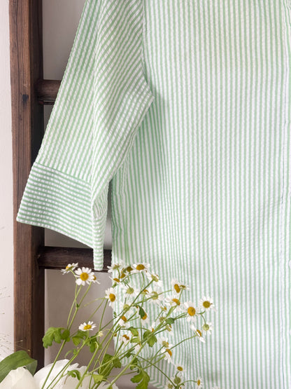 Vintage Pastel Green Stripe Seersucker Shirt, by Grenville, Size S, 100% Cotton