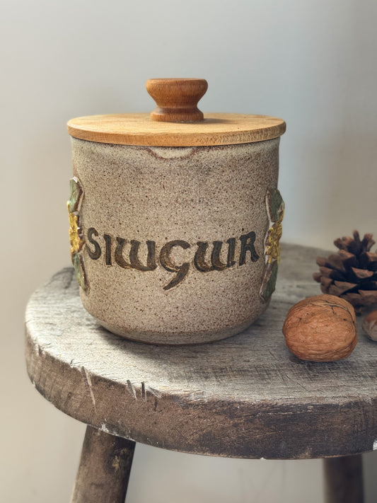 Vintage Welsh Studio Pottery Siwgwr / Sugar Jar by Tregaron Pottery